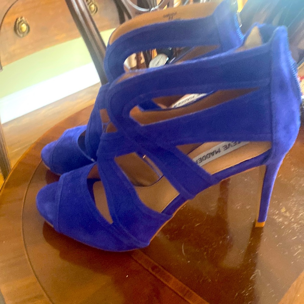 Steve Madden Blue velvet high heel sandals